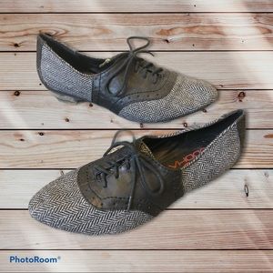 COPY - Big Buddha Black/White Herringbone Oxfords